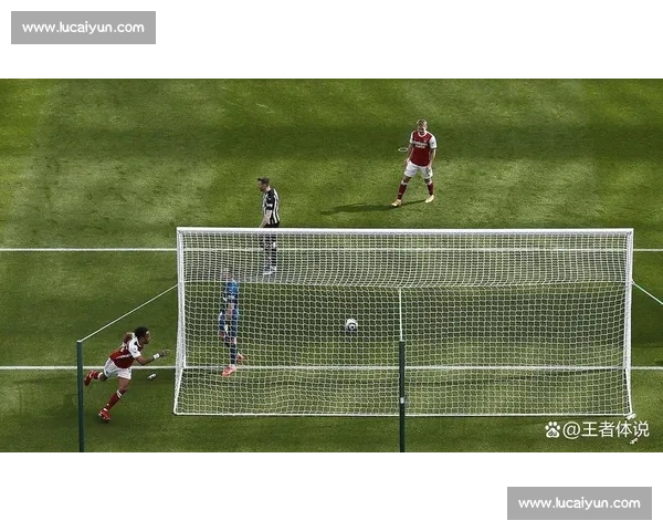 VAR技术介入在足球比赛中的应用与挑战分析